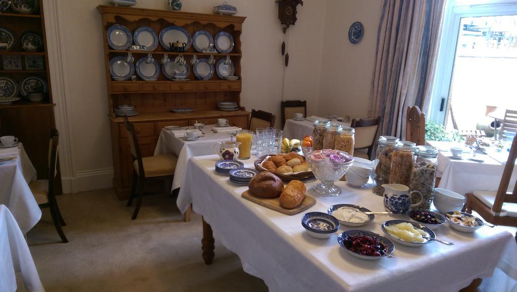 Lochinver Guesthouse Еър Екстериор снимка