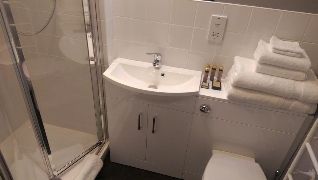 Lochinver Guesthouse Еър Екстериор снимка