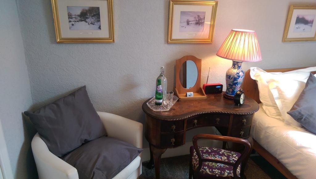 Lochinver Guesthouse Еър Екстериор снимка